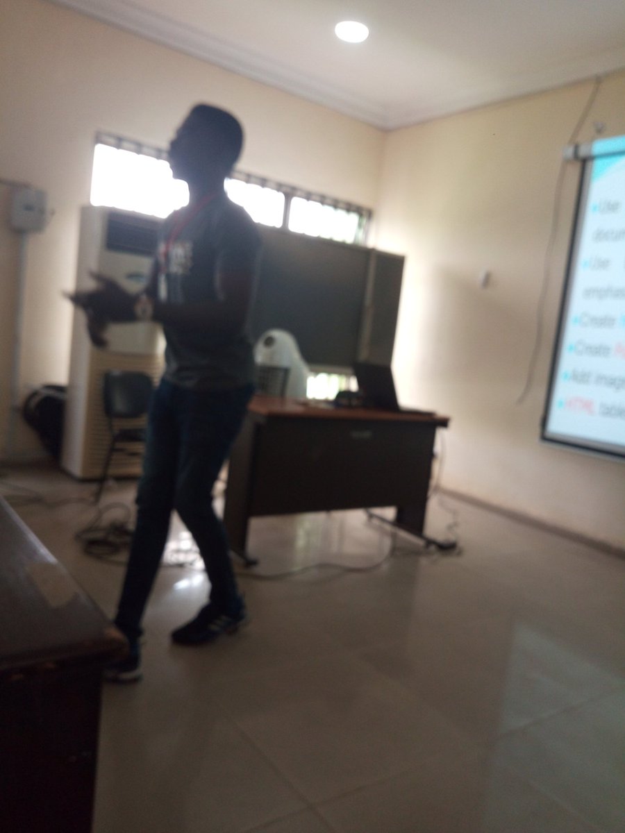 EbenezerKlef's tweet photo. Morning Lectures #Class2 #Group2M ,
#NpowerTech
#iRepJtwn
@npower_ng @PLSGovt @jayfmjos @Pictda_ng @nHubNG @JosInfluencer @UnityRadioFMTV @JosOnPoint @DisturbingJOS https://t.co/x2rNWvJsOh