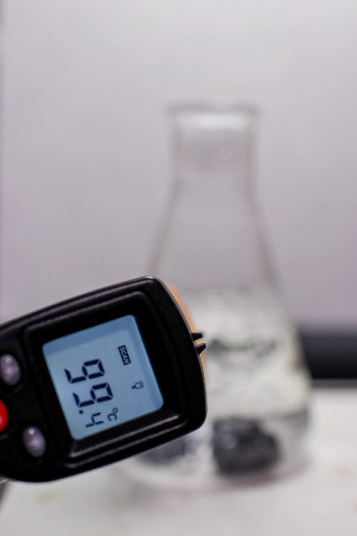 台風の影響で気圧が低下した結果？お湯の沸点も下がった！