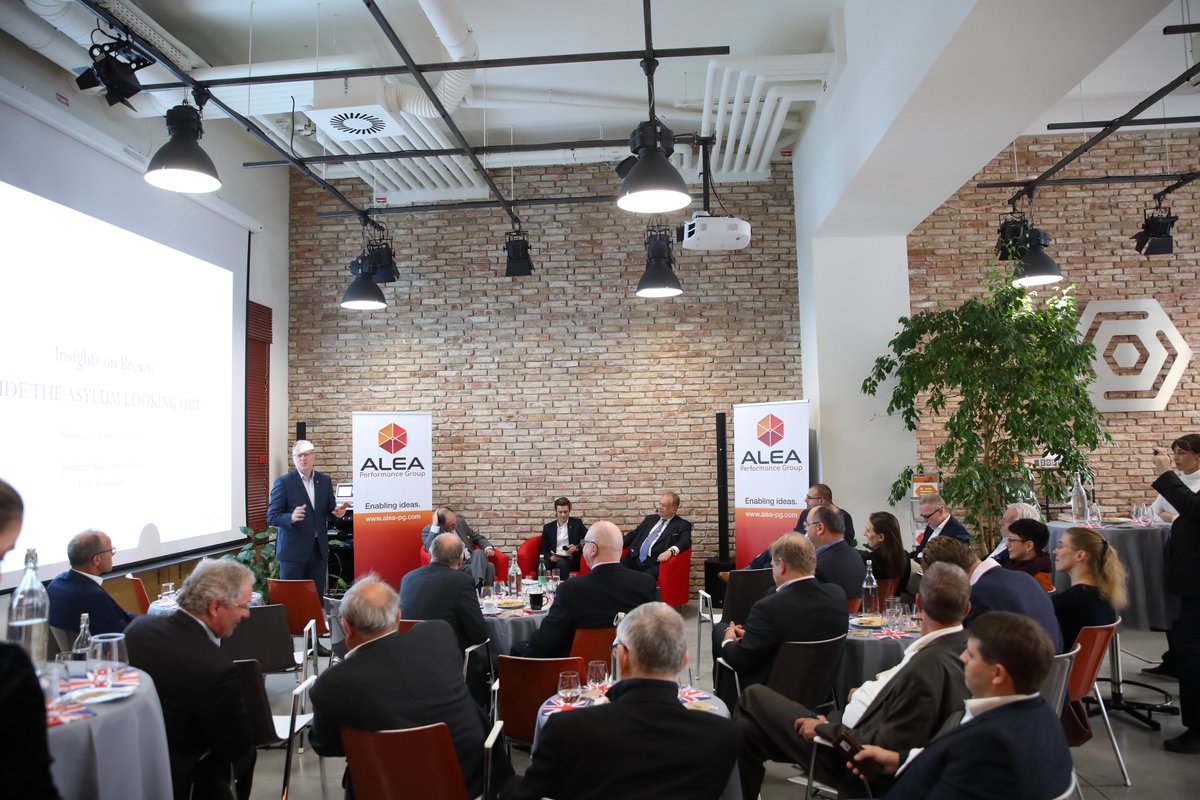 aleaperformance's tweet photo. 1st ALEA Lecture - Insights on BREXIT. Thanks to the speakers and participants! We welcomed Jonathan Blanchard-Smith and Eero Rautalahti in Forum RUBICON.
#alea #aleaperformancegroup #brexit #lecture @RUBICON_IT https://t.co/BQplBtNSv6