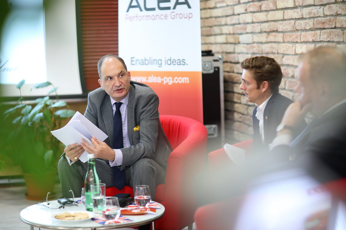 aleaperformance's tweet photo. 1st ALEA Lecture - Insights on BREXIT. Thanks to the speakers and participants! We welcomed Jonathan Blanchard-Smith and Eero Rautalahti in Forum RUBICON.
#alea #aleaperformancegroup #brexit #lecture @RUBICON_IT https://t.co/BQplBtNSv6