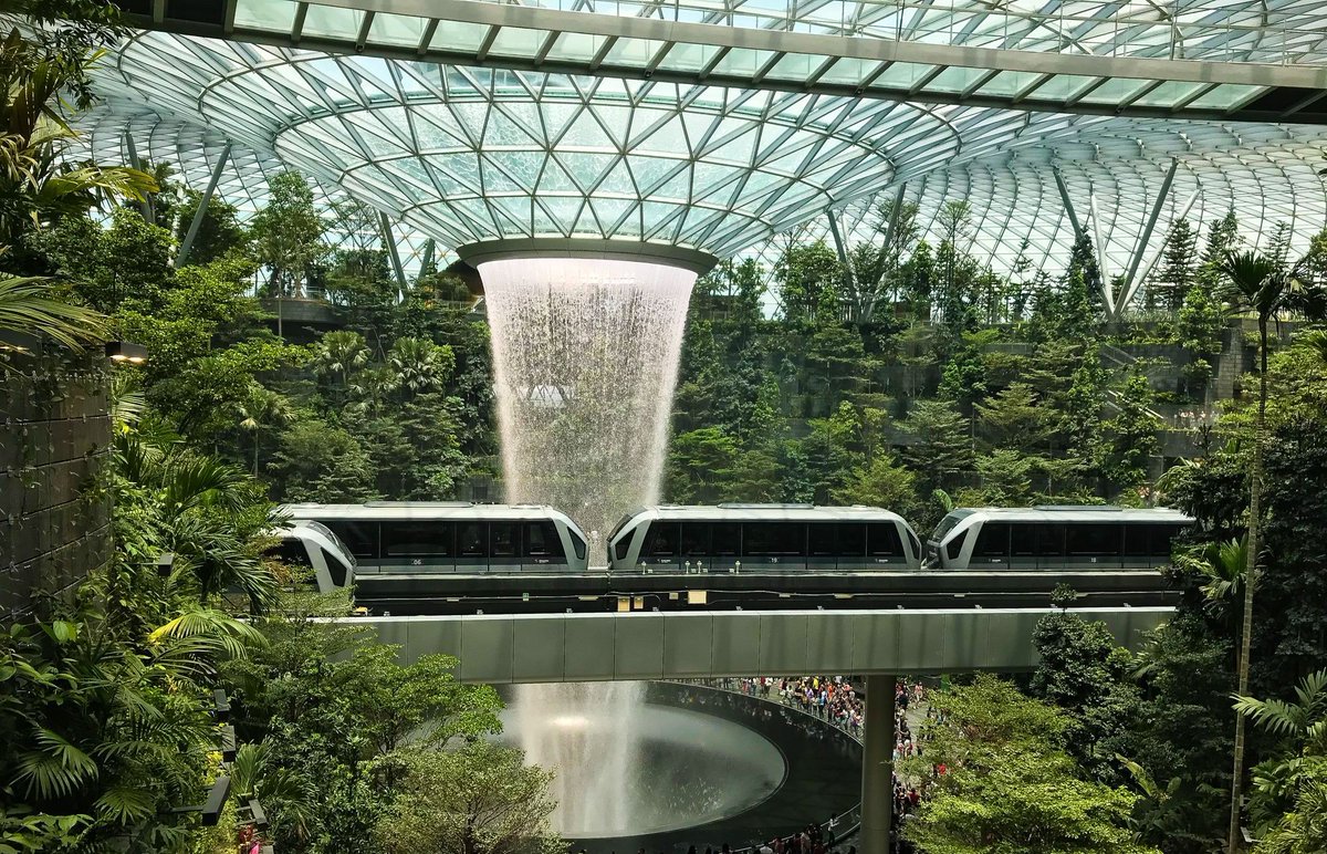 thegreenhouseHQ's tweet photo. Are we getting any closer to the ideal sustainable city? This interesting piece from @ST_Sustainable suggests there are many different roads we can take in order to get there. Read more: https://t.co/mKARknS94f

#Sustainability #GoingGreen #GreenCities https://t.co/eBklr28WIK