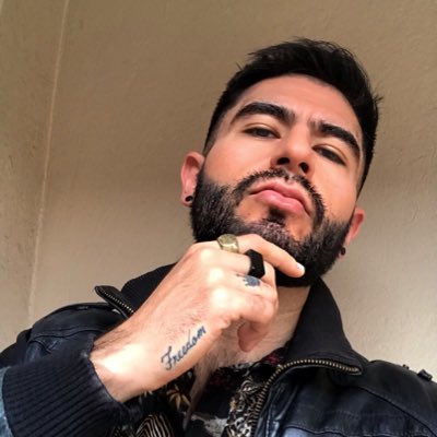 Alexduken's tweet photo. #NuevaFotoDePerfil https://t.co/zNELRqsxKt
