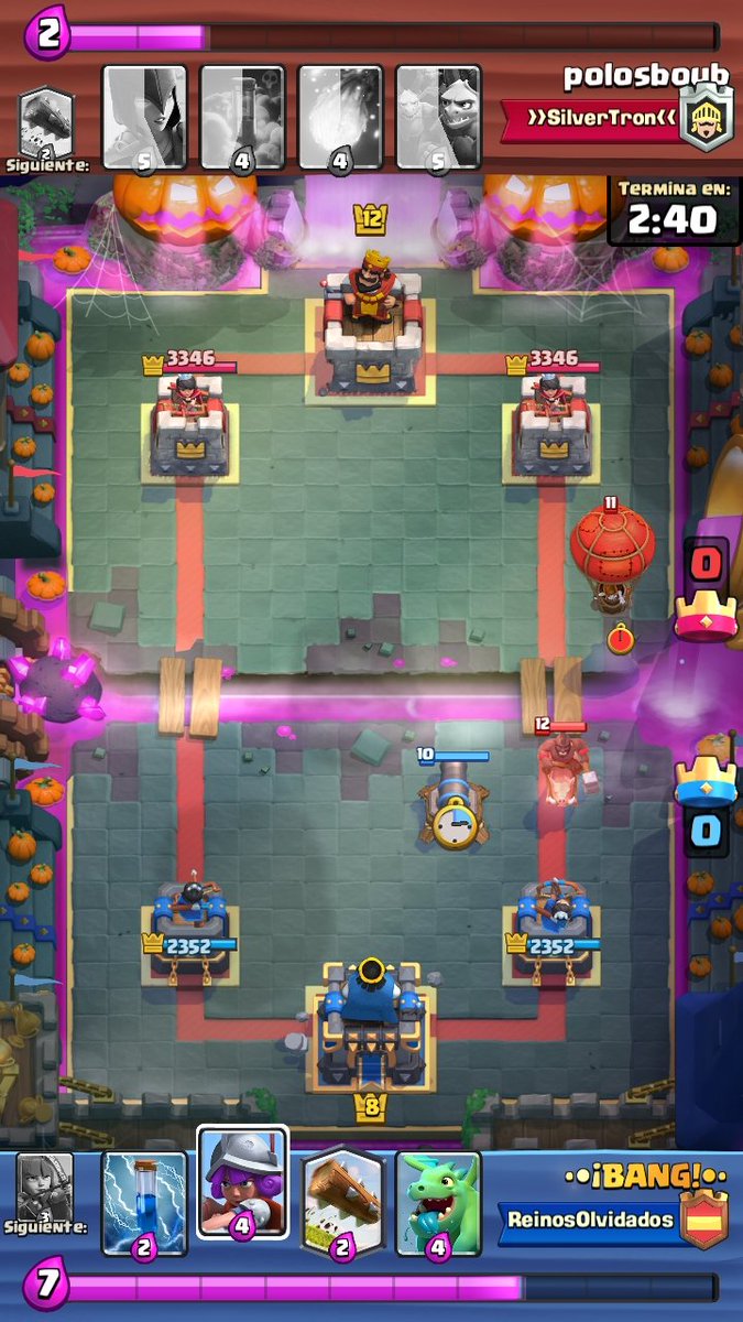 DexLeal's tweet photo. ¿Por qué...? Yo solo queria jugar un poco xC https://t.co/pPn5wpeTk3
