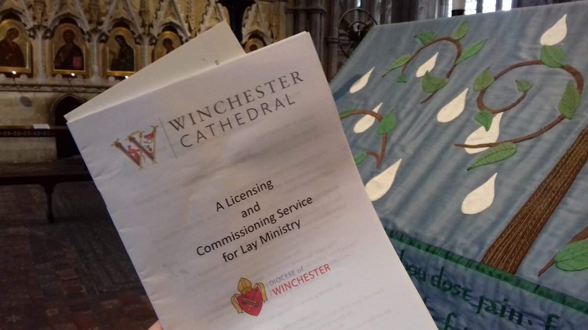 CurateDurrant's tweet photo. Good to be @WinCathedral for the licensing of LLMs (Lay Readers) &amp; commissioning of BCMs (Bishop's Commissioned Ministers) @CofEWinchester 
After the service, I sought the intercession of St. Swithin for all those who follow the costly call to ministry. #SharedMinistry https://t.co/oztvU8AgXp