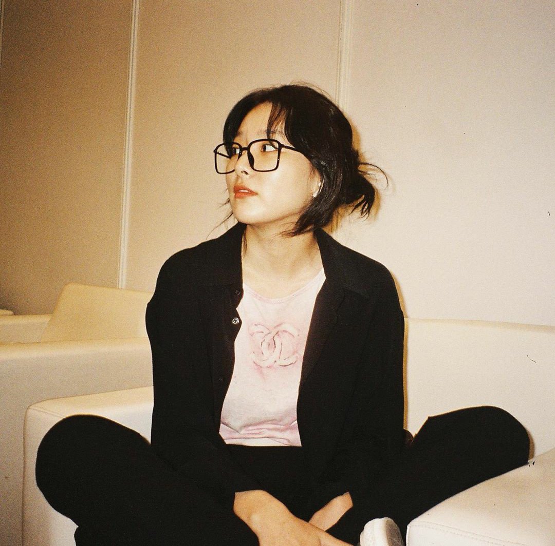 high_sseulgi's tweet photo. Sunbaenim! I dropped this here https://t.co/KvRF6Gn7Wp