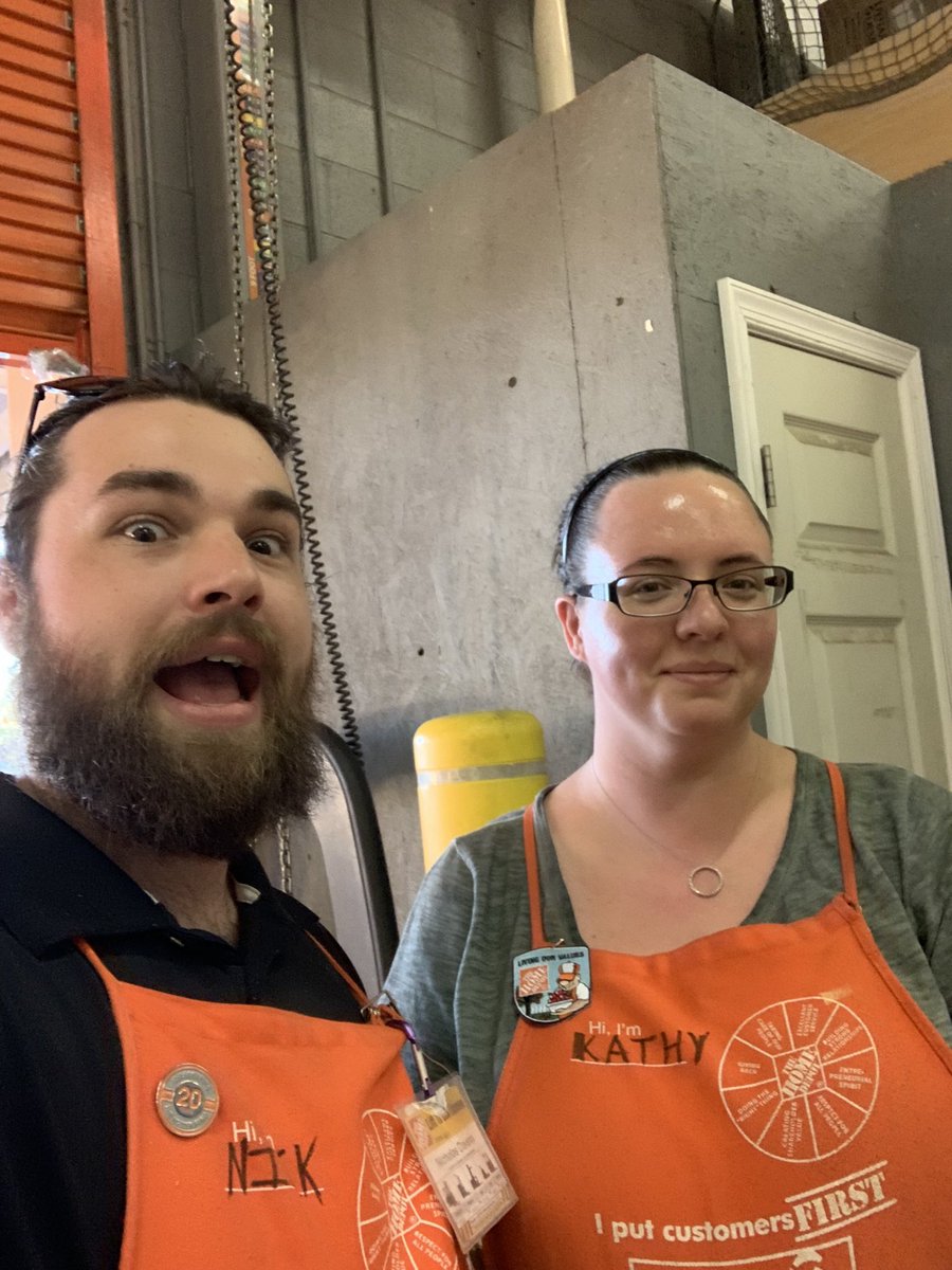 4641 front end tweet media