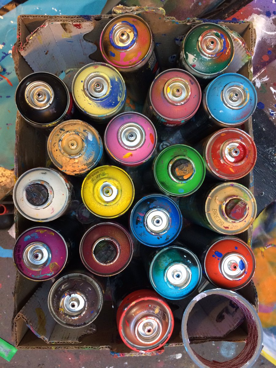 LivOpenStudios's tweet photo. Loving the 🌈 @zapgraffiti open TODAY until 18:00 #lost19 https://t.co/tgY9wfEtPL