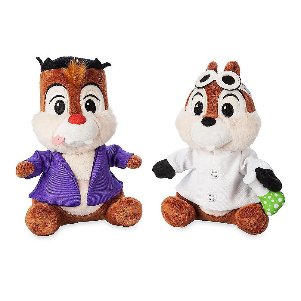 Spooky Mickey and friends Halloween plush, décor, and apparel are now available at Disney Parks! Take a look: bit.ly/2IviOEk