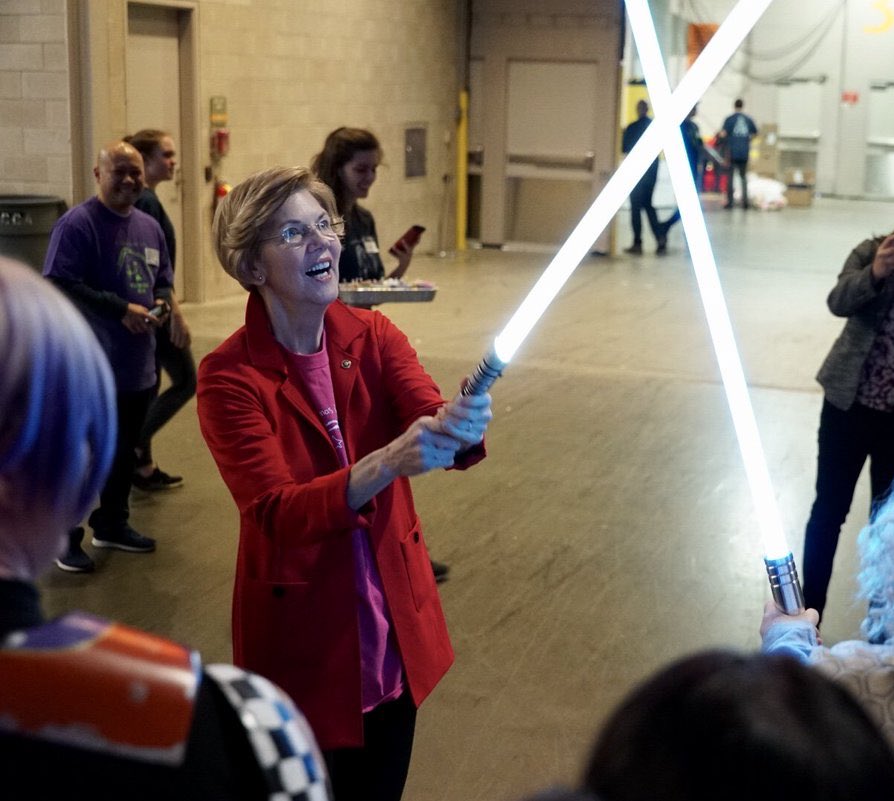 mrjafri's tweet image. #ElizabethWarrenHasAPlanFor the Lightsaber Shortage