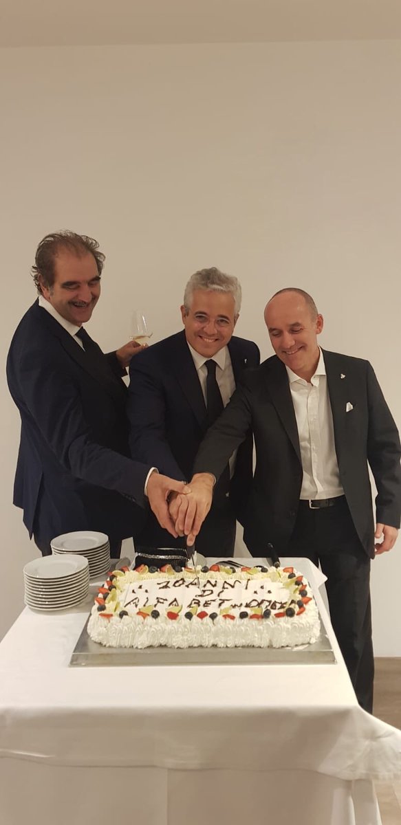 OrienteItalia's tweet photo. Decennale Alfa Bet In Omega https://t.co/1hB1CWUdye