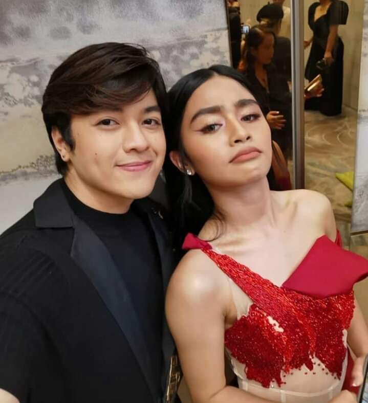 jennysabillo1's tweet photo. KierVi lang sapat na we love you @vivoree @hashtag_CK more blessings together @ABSCBN
@itsShowtimeNa @callmecarlough 

#KierViForiCanSeeYourVoice https://t.co/0fpM6c6oKy