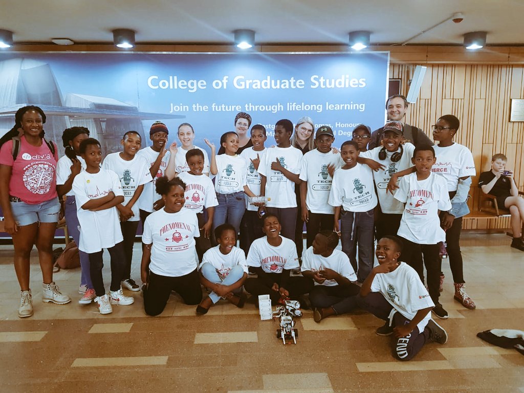 GirlCode_za's tweet photo. Well done to all the teams for getting through the presentations and robot challenges. You were all amazing! 👩‍💻👨‍💻 #FirstLegoLeague #Boomtownbuild #cityshaper @firstlegoleague https://t.co/AJuW38W3bI