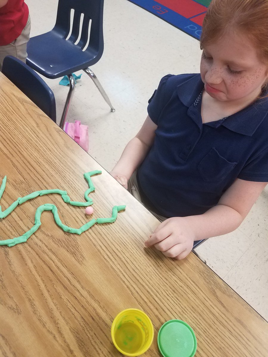 AnnaFree601's tweet photo. These awesome thinkers had to create a maze out of play dough and then use a magnet under the table to move their magnetic marble through the maze!🤔 This took some brain power!💪 https://t.co/QLXOJuMihF
