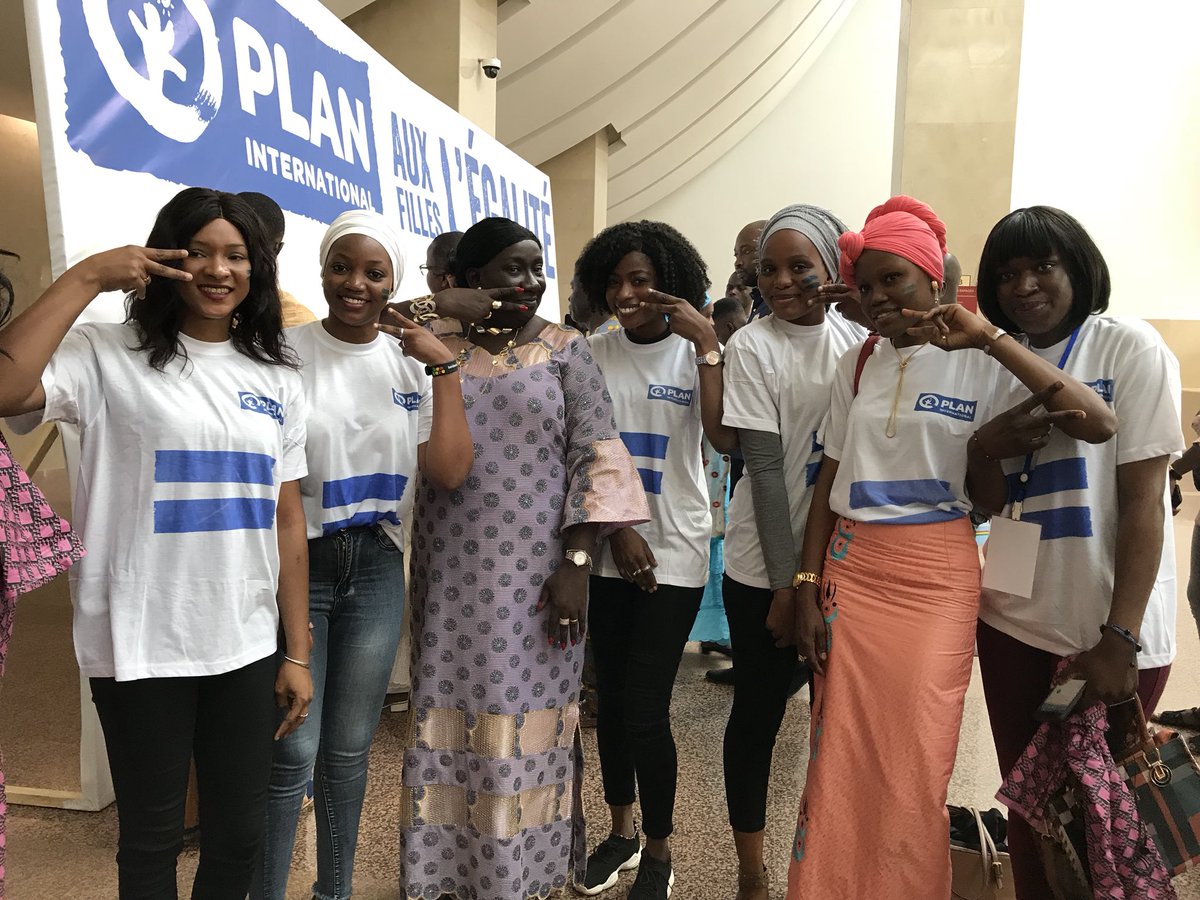 Les filles brisent les frontières et les barrières dues aux stéréotypes et à l'exclusion, notammntcelles qui visent les enfants handicapés et ceux vivant dans des communautés marginalisées. 
Elles créent un monde pertinent pour elles et pour les générations à venir
#DayoftheGirl