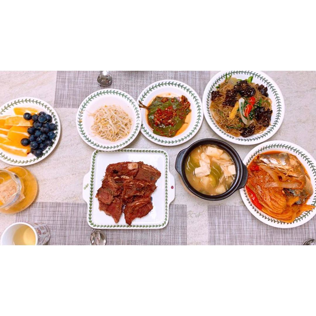 Twice_PY's tweet photo. #Imagen🍭[11.10.19] 🤩
Actualización de #JIHYO en Twicetagram 😊 
.
.
. 
.
.
.
#FeelSpecial #FeelSpecial_Twice #GetWellSoonMina #FANCY 
#TWICEPY #ONCEPY #ONCE #ONCEPY
#ComebackTwice #TWICEJYP #JPY #twicefans #twiceestee #ONCExTWICE #twicetagram https://t.co/ydJVshsAx5