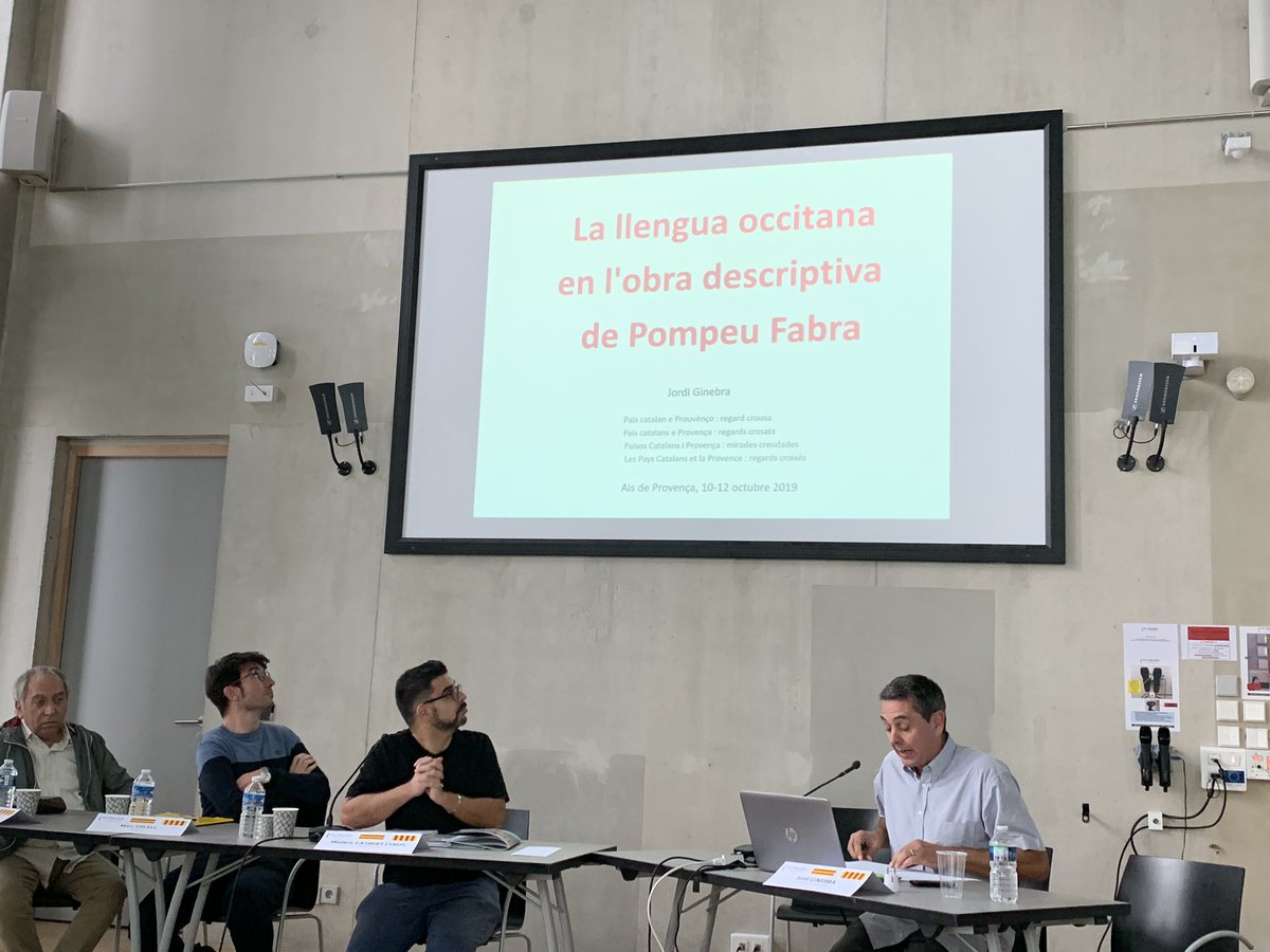 aixencatala's tweet photo. Ens apropem a l’occità a partir de l'obra de Pompeu Fabra amb Jordi Ginebra de la @universitatURV
@univamu @AFrCatalanistes @IRLlull @IRLlull_Paris
#aixencatala #païsoscatalans #llengua #occità #català #pompeufabra #filocats #idiomes #AixEnProvence #investigació #language https://t.co/8dmifL7B8v