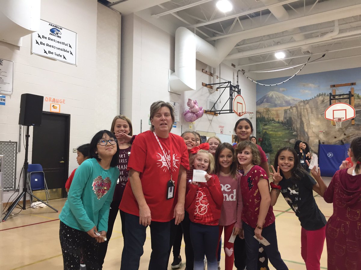 Kindness leads to dancing. So fun celebrating with the 4 th graders at Franklin💕<a href="/FranklinD64/">FranklinD64</a> #engageD64