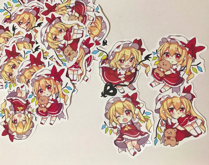 何かしらお買い上げ頂いた方に先着でお手製シール1枚お渡しします!(ランダム) 