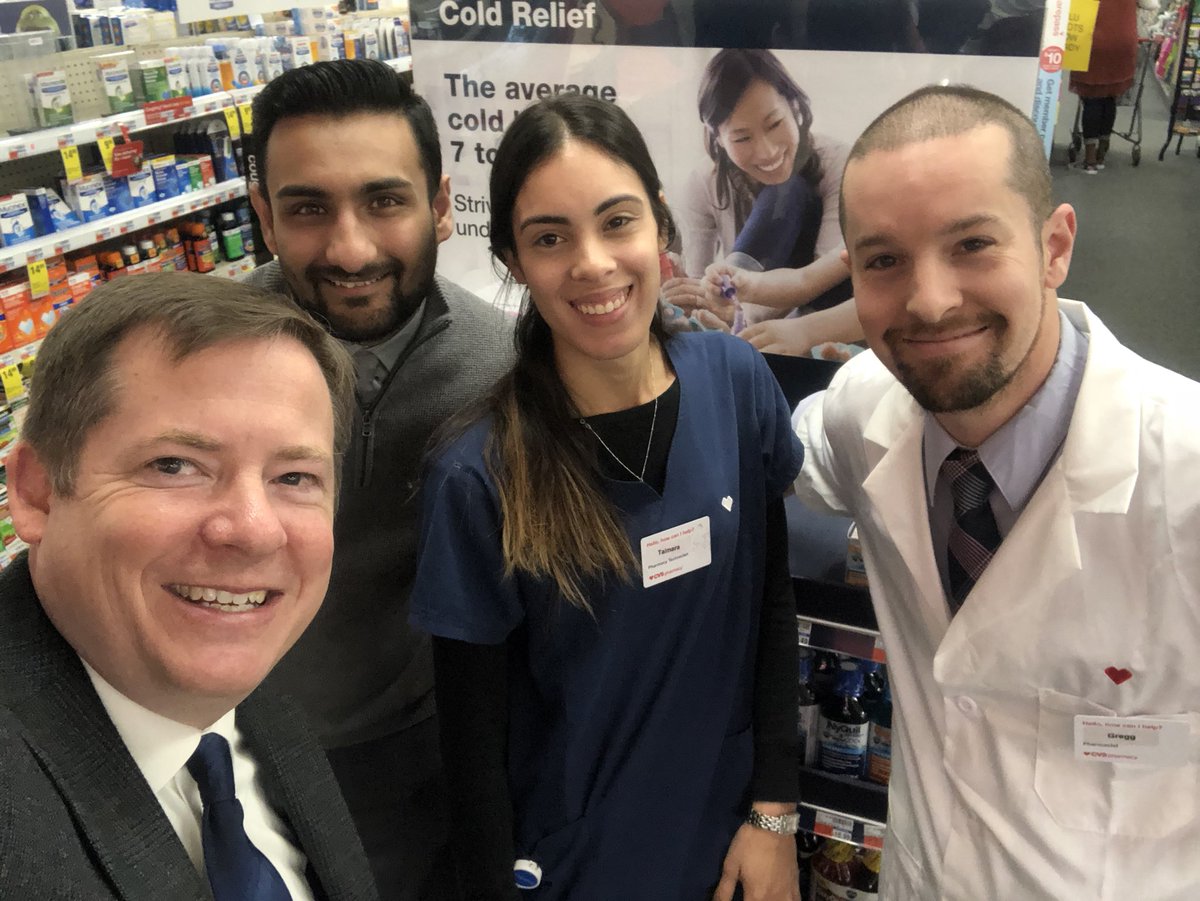 danclarkson18's tweet photo. Beautiful Saturday in Westport...Taimara and Gregg impacting patients lives! https://t.co/ysd8Ui0XBP