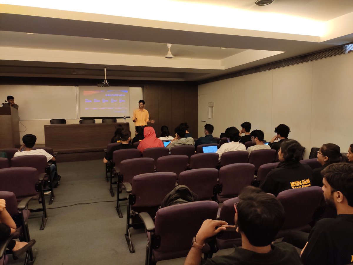 alumni_rgit's tweet image. A seminar on &quot;Game Development🎮 and VFX Designing Workshop&quot; was conducted by Mr. Soham Bagayatkar. He was glad to share his knowledge and thoughts with the participants of the workshop.