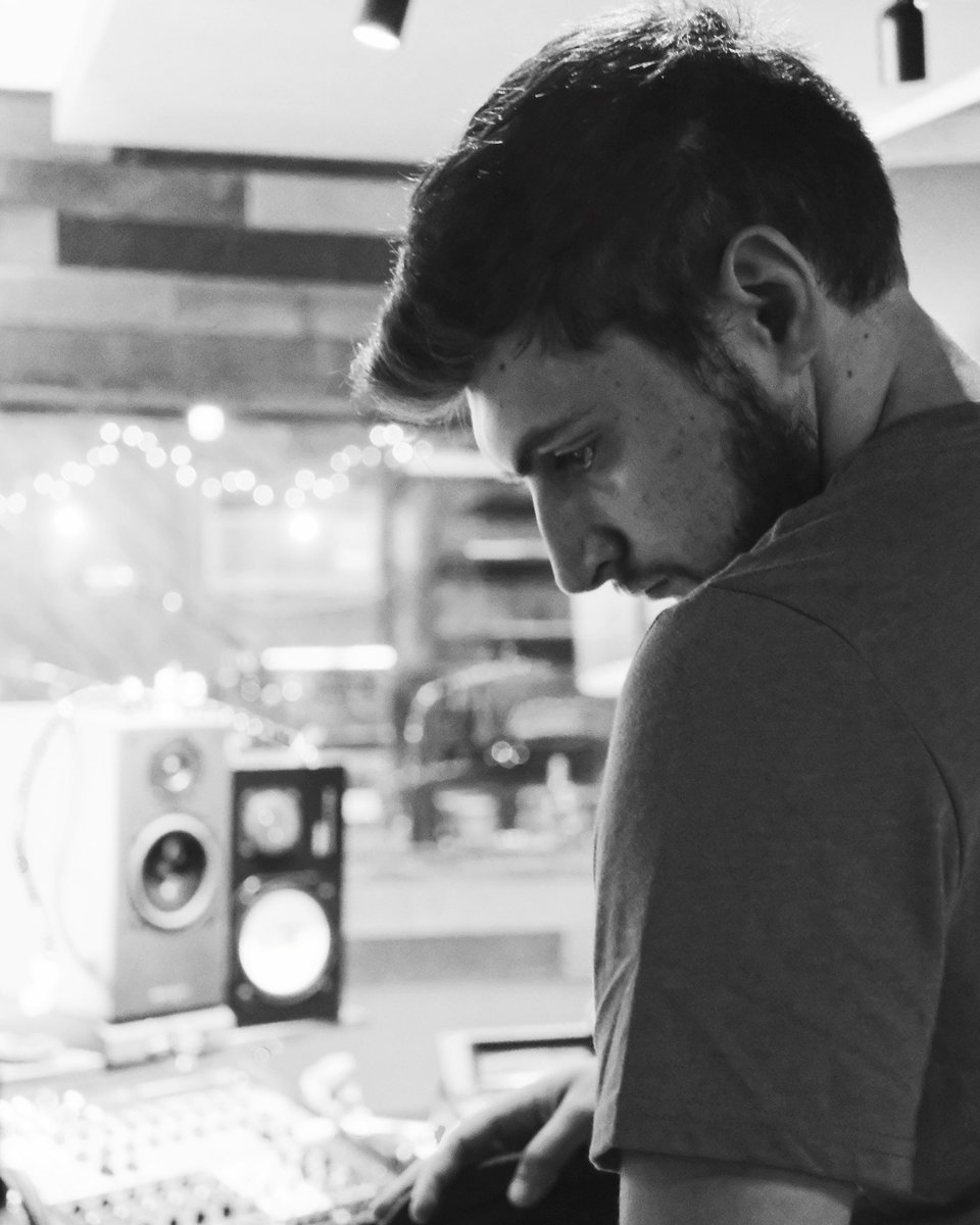 Come share a taco with David tonight &amp; see him play at the Red Cadillac in Union, NJ !! WE LOVE TACOS 🌮🌮🌮🌮

@ 8:00 pm - 11:00 pm