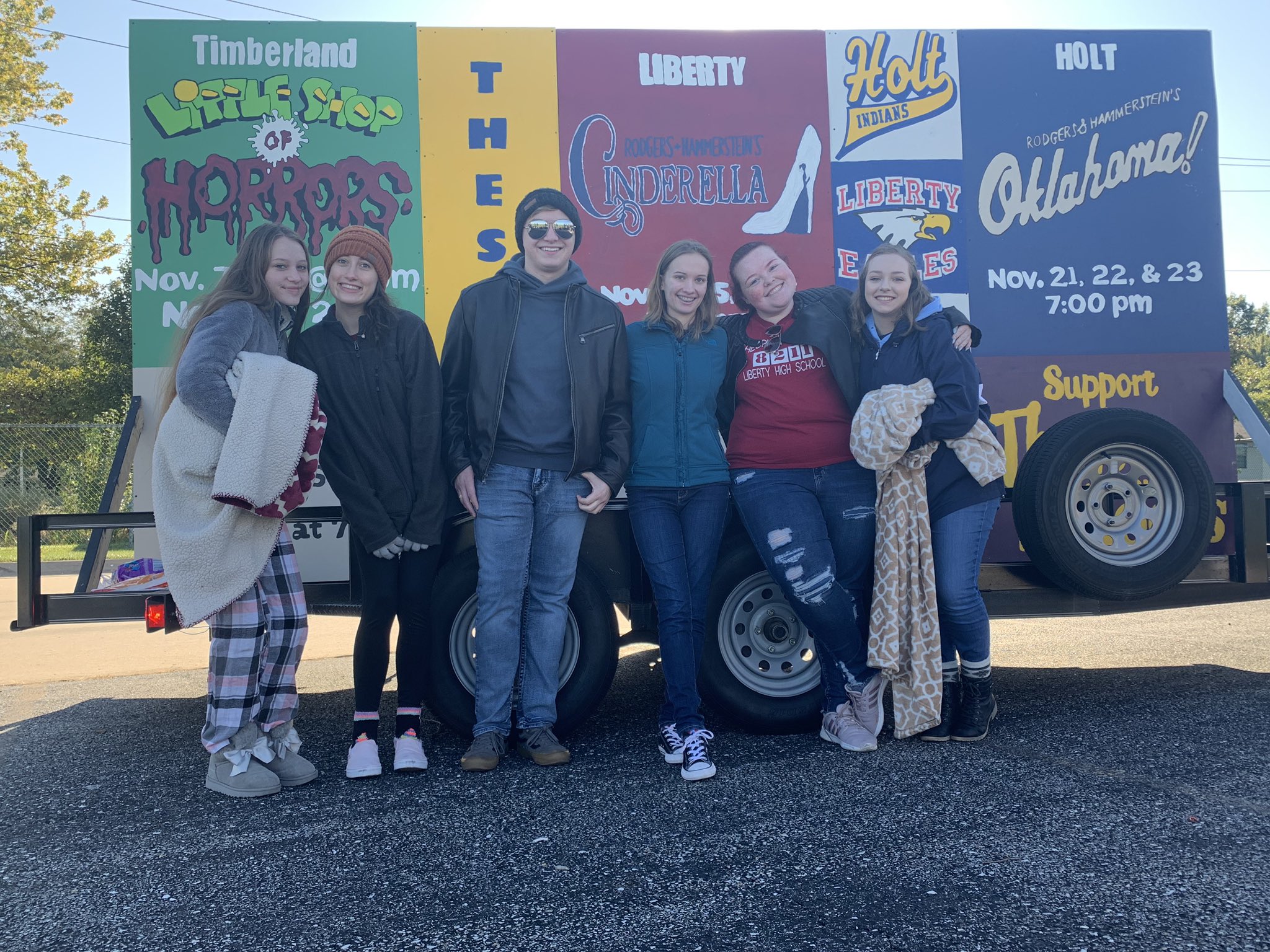 Liberty HS Drama on Twitter see the Wentzville theatre family at