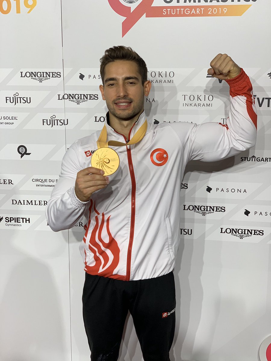 Stuttgart ta yapılan dünya şampiyonasında Türk Cimnastik tarihinin ilk dünya şampiyonası madalyasını kazandım aynı zamanda altın oldu 🥇💪 bu madalyayı şehitlerimize,Mehmetçiğimize ve Türk milletine armağan ediyorum 🙏🇹🇷 #stuttgart2019 #RoadtoTokyo