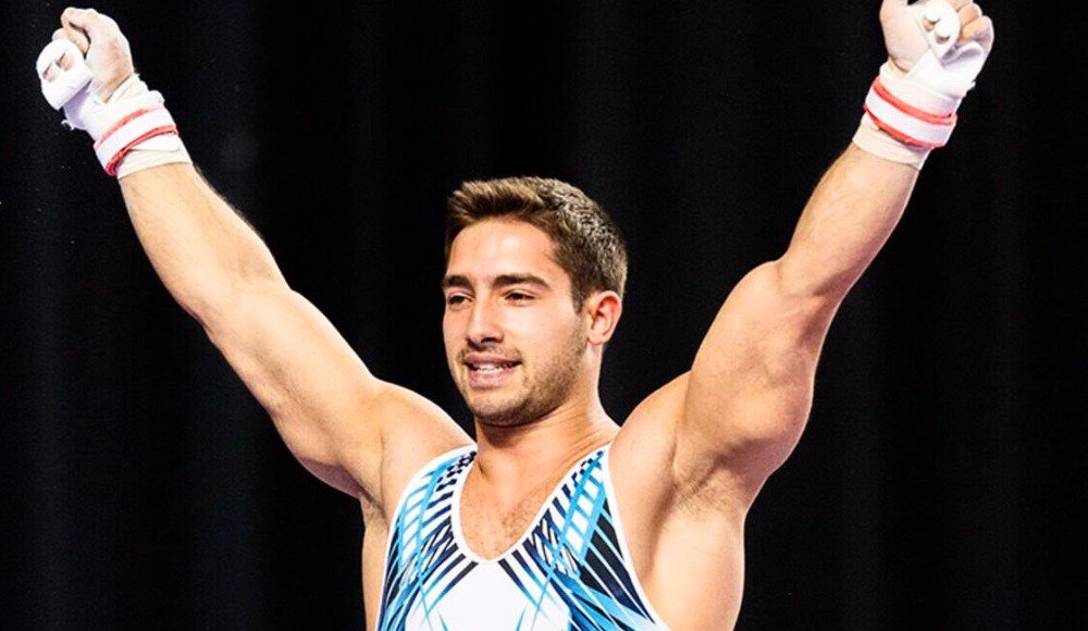 İbrahim Çolak: "Bu madalyayı şanlı Türk ordumuza, Mehmetçiğimize ve Türk milletine armağan ediyorum."  bit.ly/2OGpQdj