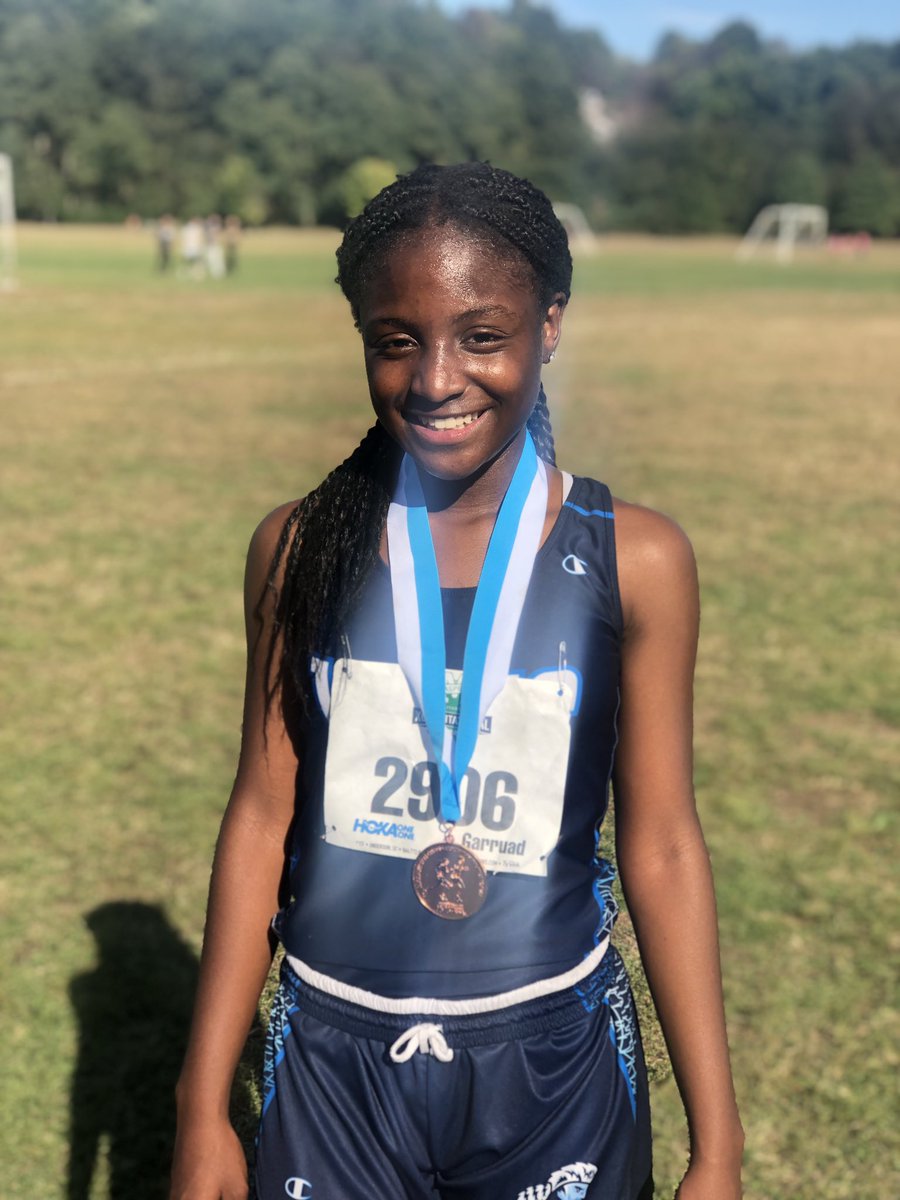 WOHSXCTF's tweet photo. Congrats Leila! #GirlsVarsity #ManhattanInvite https://t.co/eYFUJixHiL