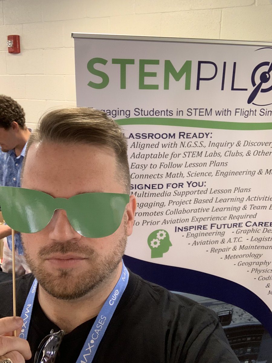 Mr_WithamPro's tweet image. Checking out the @STEMPilot table for some #NGSS alignment. #kerncue #stempilot