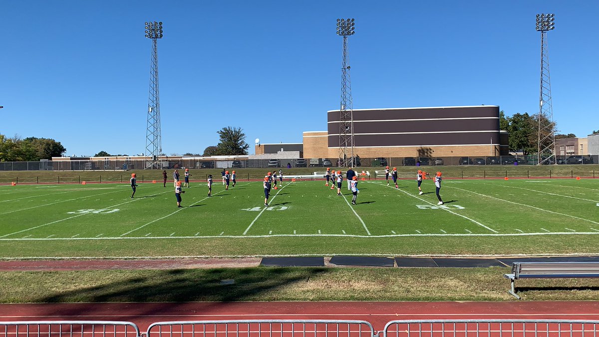 We’re about 30 minutes away from kickoff! #beardown
