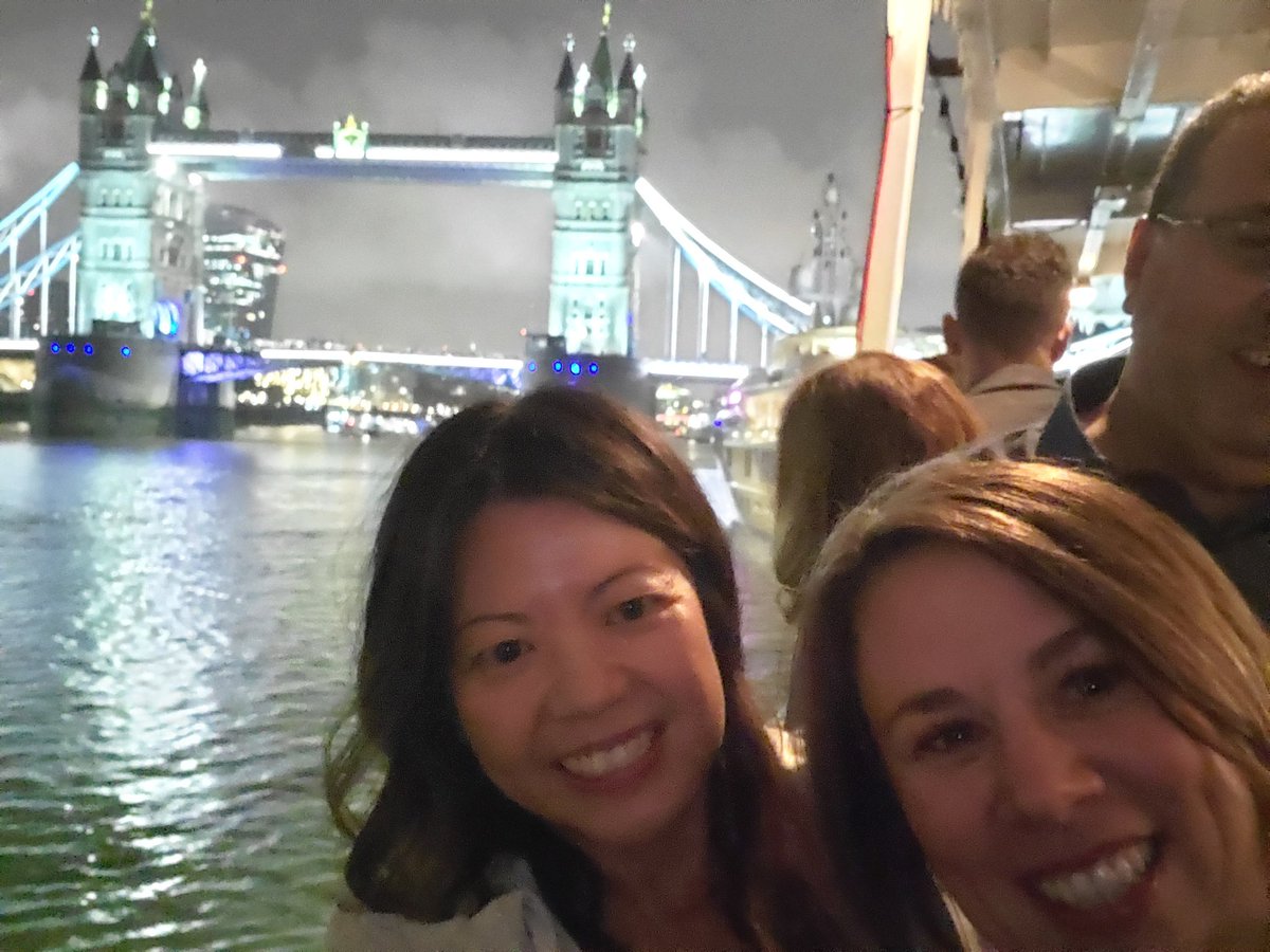oncopharmgirl's tweet photo. We made it but we had to run. #notlondonbridge #ISOPP2019 @JenniferJupp1 https://t.co/Z4whcjdohB