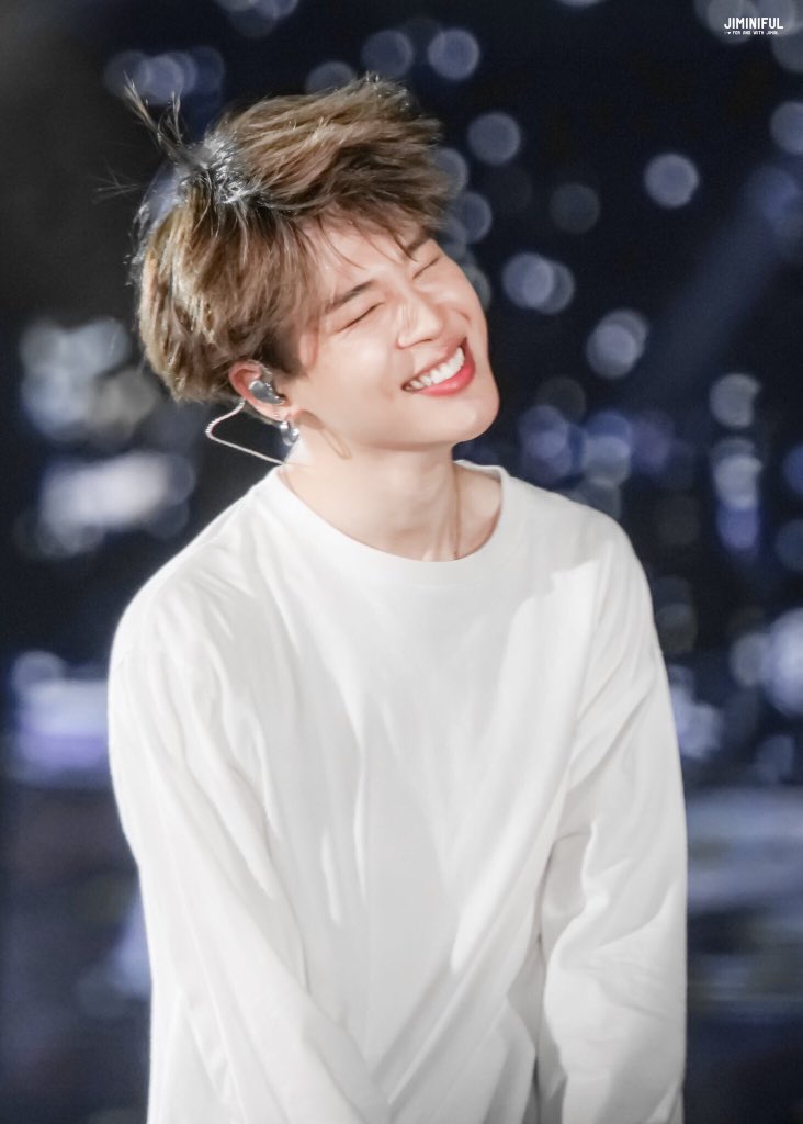 ChimChimGrrsh's tweet photo. #HappyBirthdayJimin

No puedo dejar de llorar JAJA MALDITA SEA COMO TE AMO :( luego ver tantísimas fotos con súper buenos deseos a nuestro bebé.. ME PONE MUY FELIZ Y LLORO MASSSS 🥺🥺💖💖💖💖💖💖💖💖💓💓💓💓💓💓🥳🥳🥳🥳 https://t.co/6R4HwpcHl5
