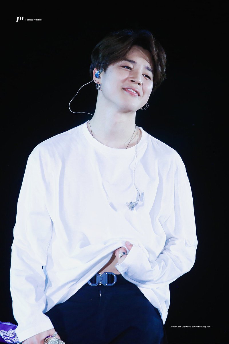 TrangTit7's tweet photo. #JIMIN #BTS @BTS_twt 
Lừa dối nhao ahuhu https://t.co/T4y5TQbCzi
