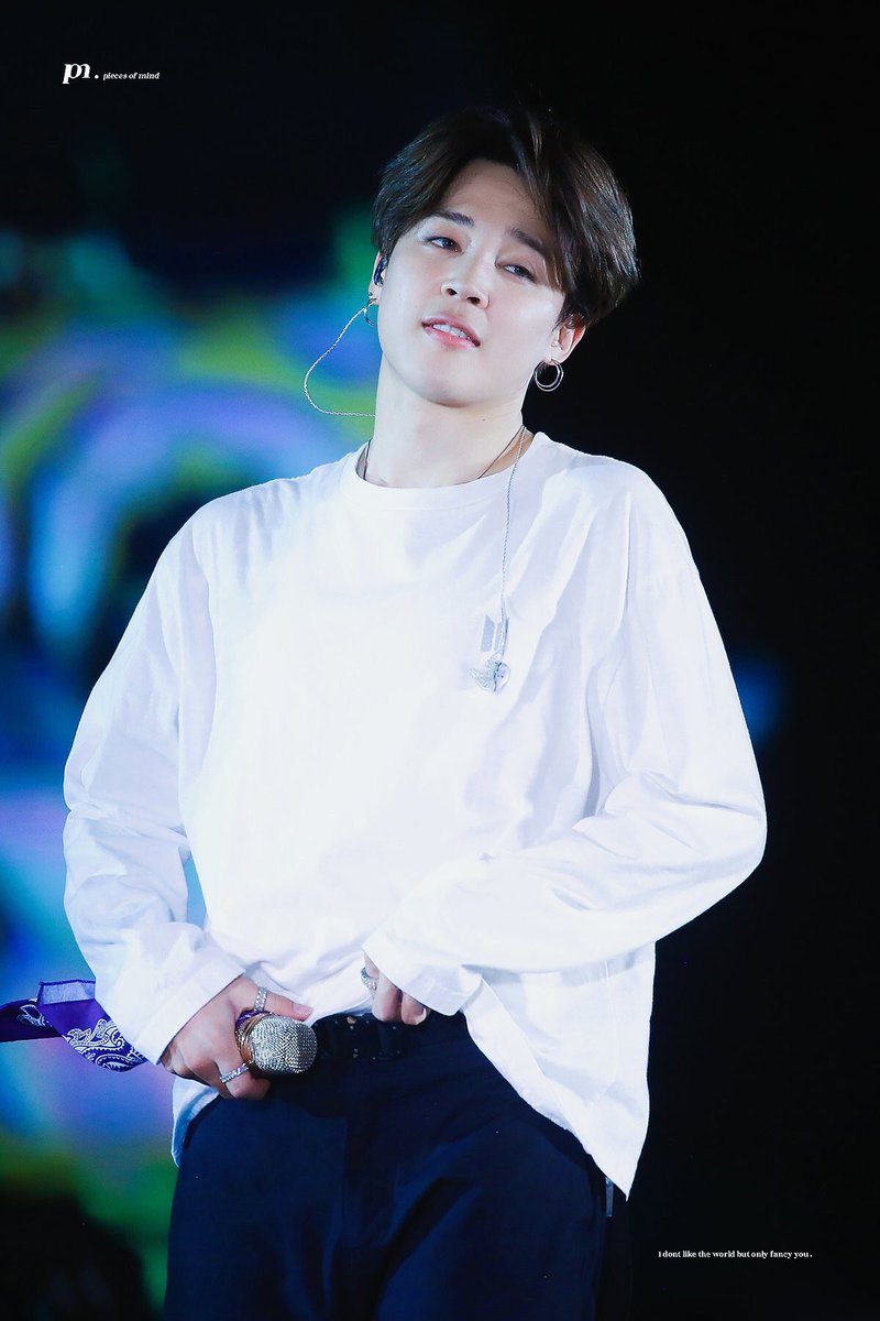 TrangTit7's tweet photo. #JIMIN #BTS @BTS_twt 
Lừa dối nhao ahuhu https://t.co/T4y5TQbCzi