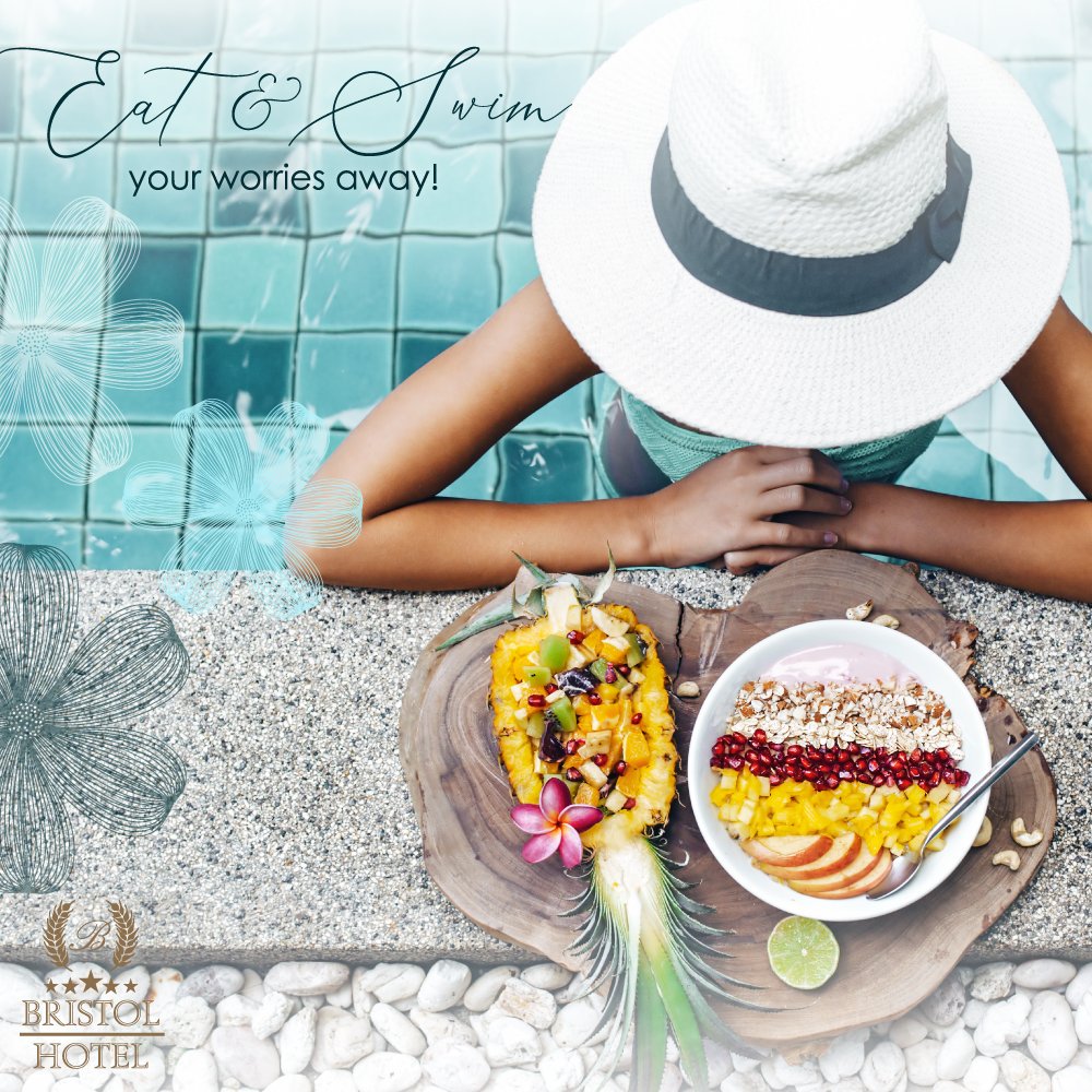 Life is better poolside! Eat and swim your worries away!
الحياة أجمل بجانب المسبح!
#Bri5tol #B12atBristol #Pool