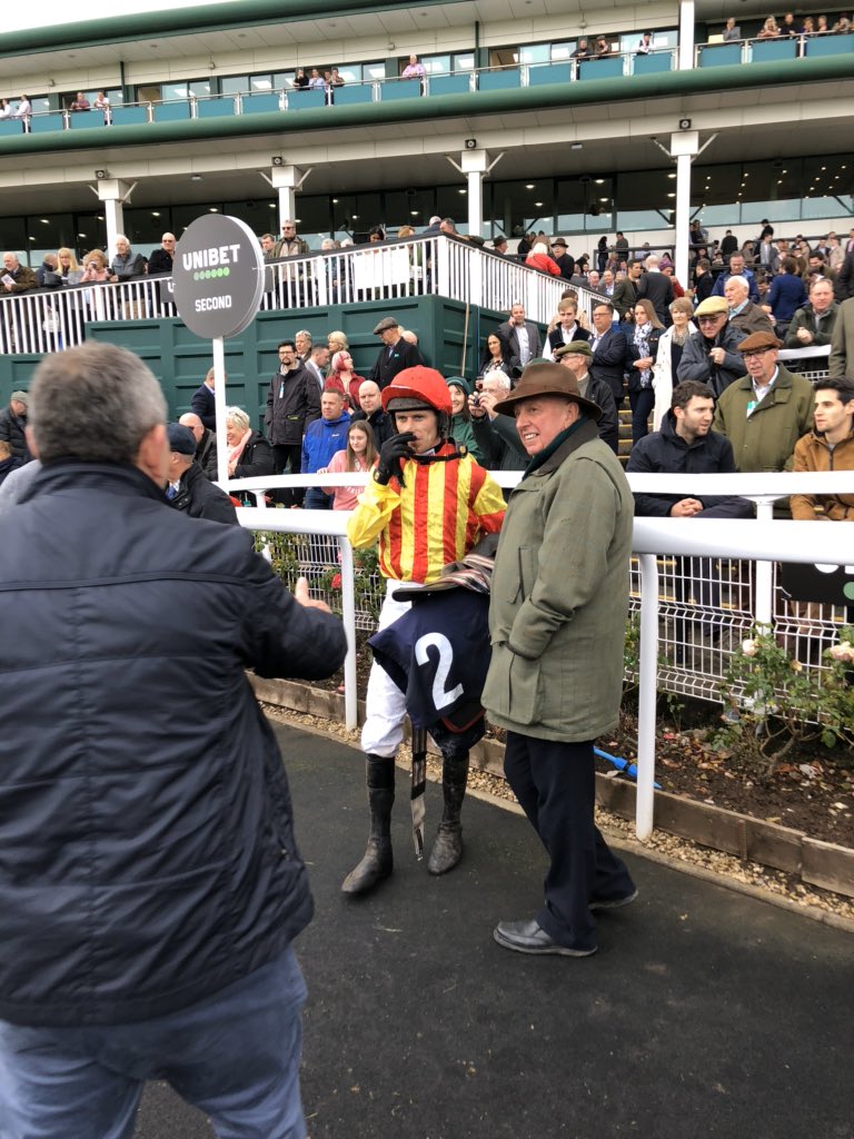 He did it!!!! #JarveysPlate Outsider of the field storms home to win the 3.55. Outstanding first chase and the dream is alive.