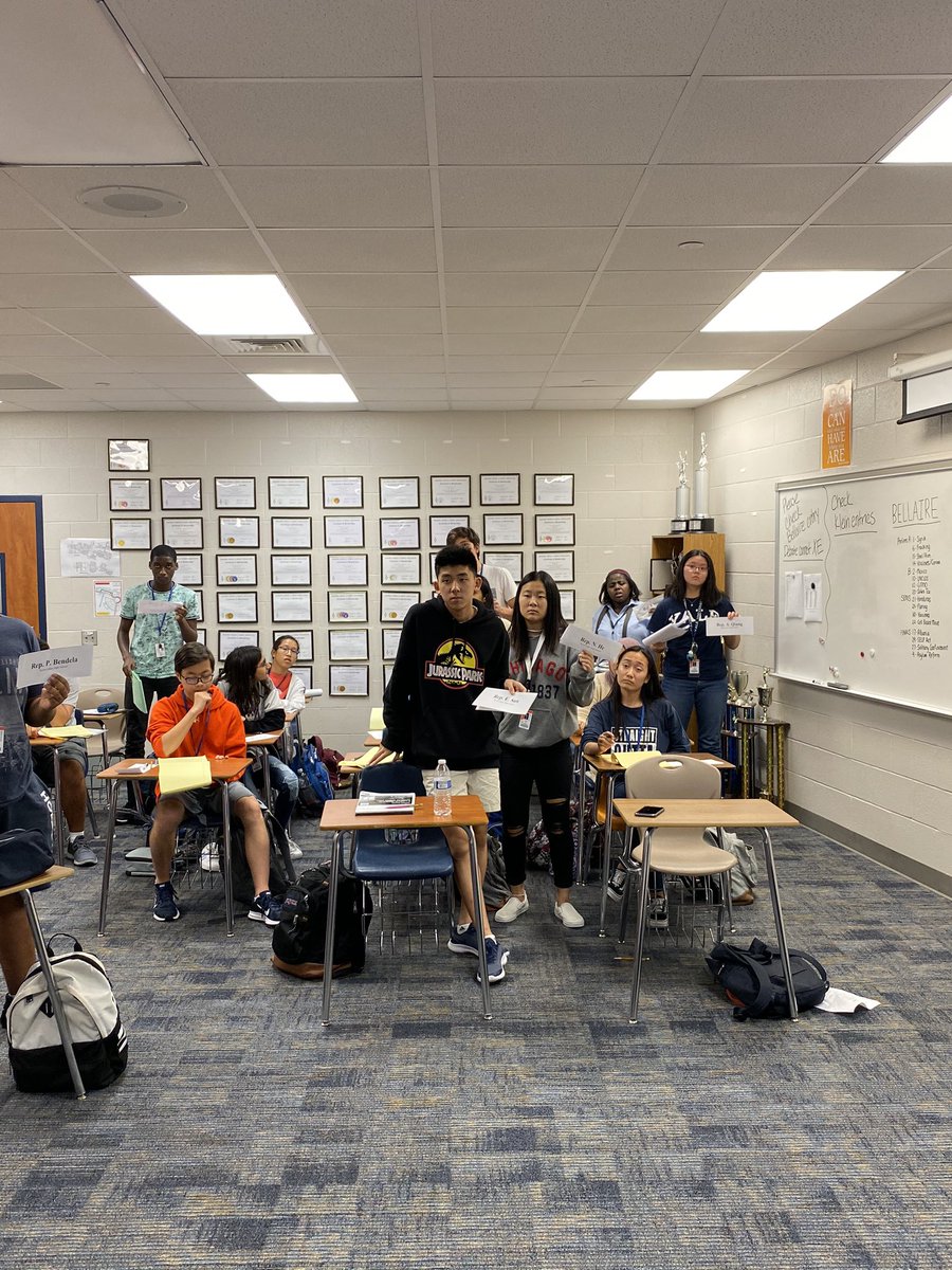 SLHS Speech & Debate tweet media