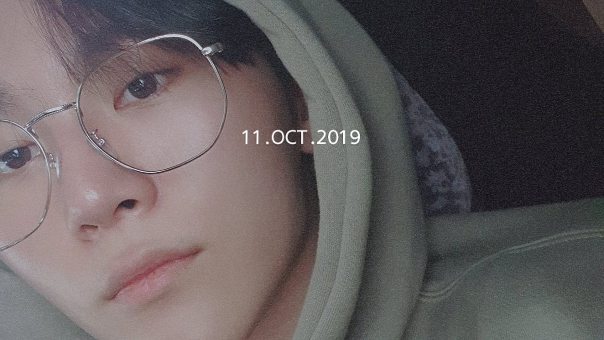 pledis_17's tweet photo. [17'S 승관] 잘자요👋 오늘의 추천곡과 함께🌠 https://t.co/IWBVSwCmV0