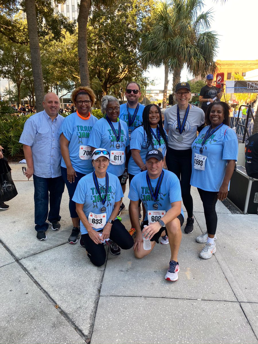 JaneCastor's tweet photo. What a beautiful morning for the @TampaPD Memorial 5k! Great to see the support of so many citizens, law enforcement, and my #TrainwithJane crew in remembering our fallen officers. https://t.co/iZ6Jy7Jl6m