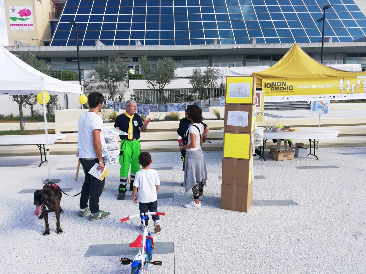 ✅👉#iononrischio2019 #protezionecivile #prevenzione #informazione
Continuano anche a Capannori le attività di informazione della campagna nazionale "Io non rischio" finalizzata a diffondere le buone pratiche di protezione civile.
👉📌iononrischio.protezionecivile.it