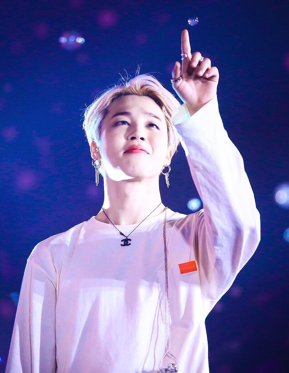 greenarmyyyys's tweet photo. HAPPY BIRTHDAY JIMIN !!!!
You are truly an angel to ARMYS and bring so much joy to my life Always be happy !!!

#HappyBirthdayJimin #LovelyJiminDay #HappyJIMINday #OurLightJimin #WithJiminTillTheEnd #JiminBirthday #OurOctoberSerendipity #CutieSexyLovelyJimin #1013Gift https://t.co/r7AI6MUUH1