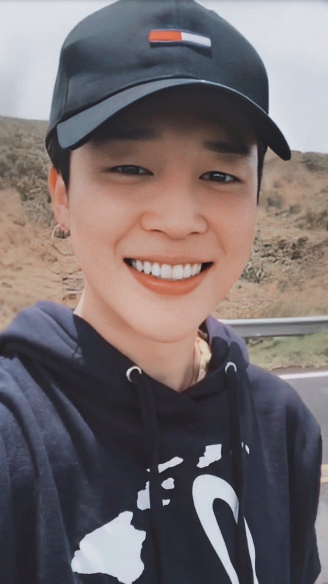 JSNTHJS's tweet image. Happy birthdayyy to ourr precious mochi wish you all the best armys are always by your side, we appreciate all your efforts thank you for being an inspiration to us iloveyouuu imissyouu💜 @BTS_twt