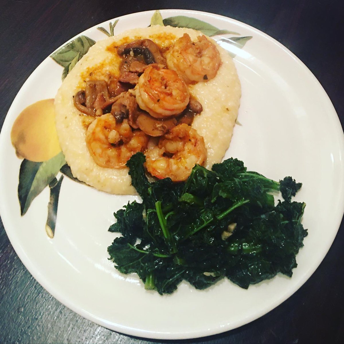 CookinwithChaz's tweet photo. New recipes posted on my FB page Cooking With Chaz! Shrimp and Grits and chocolate chip pumpkin bread. So yummy!!!! #cookingwithchaz #foodie #homecook #shrimpandgrits #pumpkinbread #chocolatechip #cookingshow #comingsoon #youtube #musicandfood https://t.co/NiVfkzAY2d