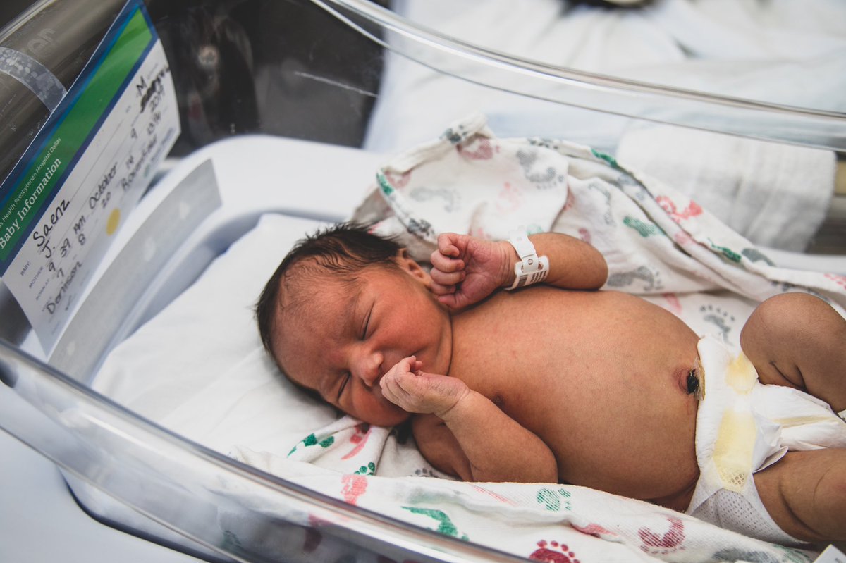 cgphotography15's tweet photo. FRESH 48 PICTURES: I had the pleasure of meeting Jordi yesterday! Welcome to the world sweet boy!!
#cgphotography15 #canon #dfwphotographer #newborn #Fresh48 #BabyBoy #OctoberBaby #LittlePumpkin https://t.co/pkNbI3dNt2
