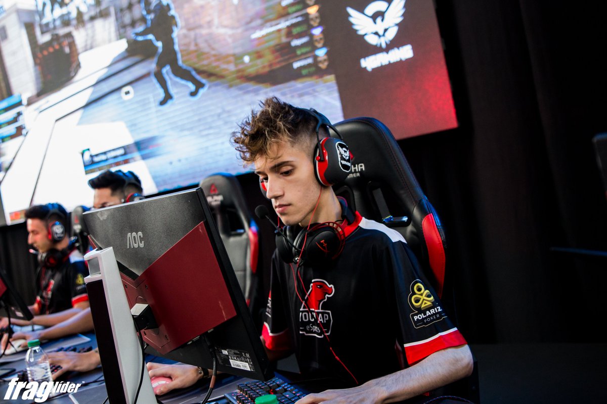 Enquanto a final do <a href="/4GamingPC/">4GamingPC</a> TechDays CS:GO Cup não começa em Aveiro, podes consultar as nossas primeiras fotos do evento que já se encontram online.

➡️ fraglider.pt/album-72157711…

📸: <a href="/_franjinha_/">Gabriel Lemos 📷</a>