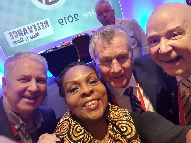 JaniceBGordon's tweet photo. This time last week: It was an honour to be asked to judge the finals of #SpeakerFactor with the elite of the speaking word @TerryBrock @DerekArden @grahamjones @psauk #Inspire #Conference https://t.co/obFJUQD4Z3