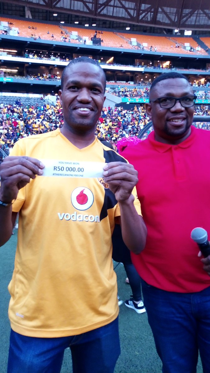 Halala! #ThereCanOnlyBeOne winner and today we say congrats to @tshepang77, the winner of the R50 000 prize money. By simply buying his #ShellHelixUltraCup match ticket, umjita walked away with the cash. Even his team, @KaizerChiefs won, great day for sure. Enjoy, fam ✌✌