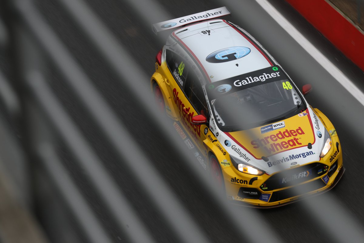 A tough #BTCC qualifying session today, with the wet making for tricky conditions out on track.

<a href="/CaineMotorsport/">Michael Caine</a> led the way for the Motorbase trio in P14, with <a href="/TomChilton_/">Tom Chilton</a> &amp; <a href="/OllieJackson48/">Ollie Jackson</a> in P19 &amp; P20

Plenty of work to do tomorrow, but we'll come out fighting 👊

#BTCC