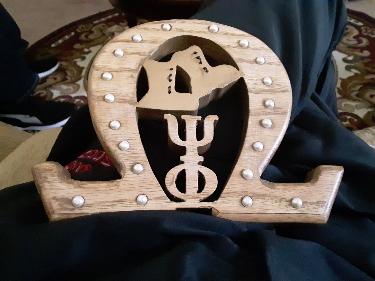 MommasGo's tweet photo. Our Anniversary Gift from Remo Spr 88 Tau Epsilon.
#OmegaLove https://t.co/7VQVJJ3MQK